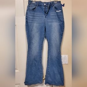 Y2K Curvy boot flare jeans